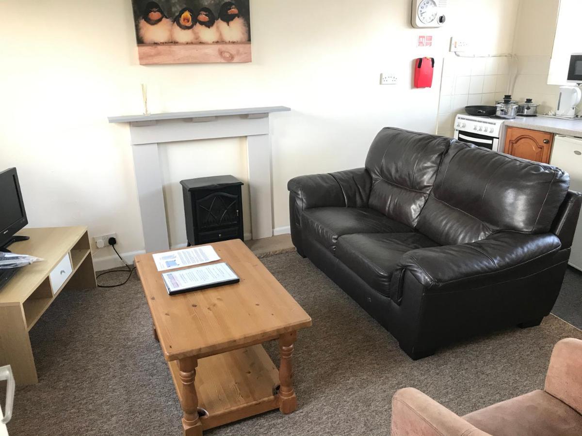 Court Farm Holiday Bungalows Ltd Уочет Екстериор снимка