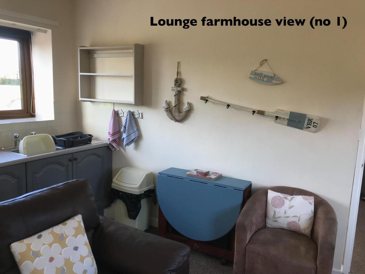 Court Farm Holiday Bungalows Ltd Уочет Екстериор снимка